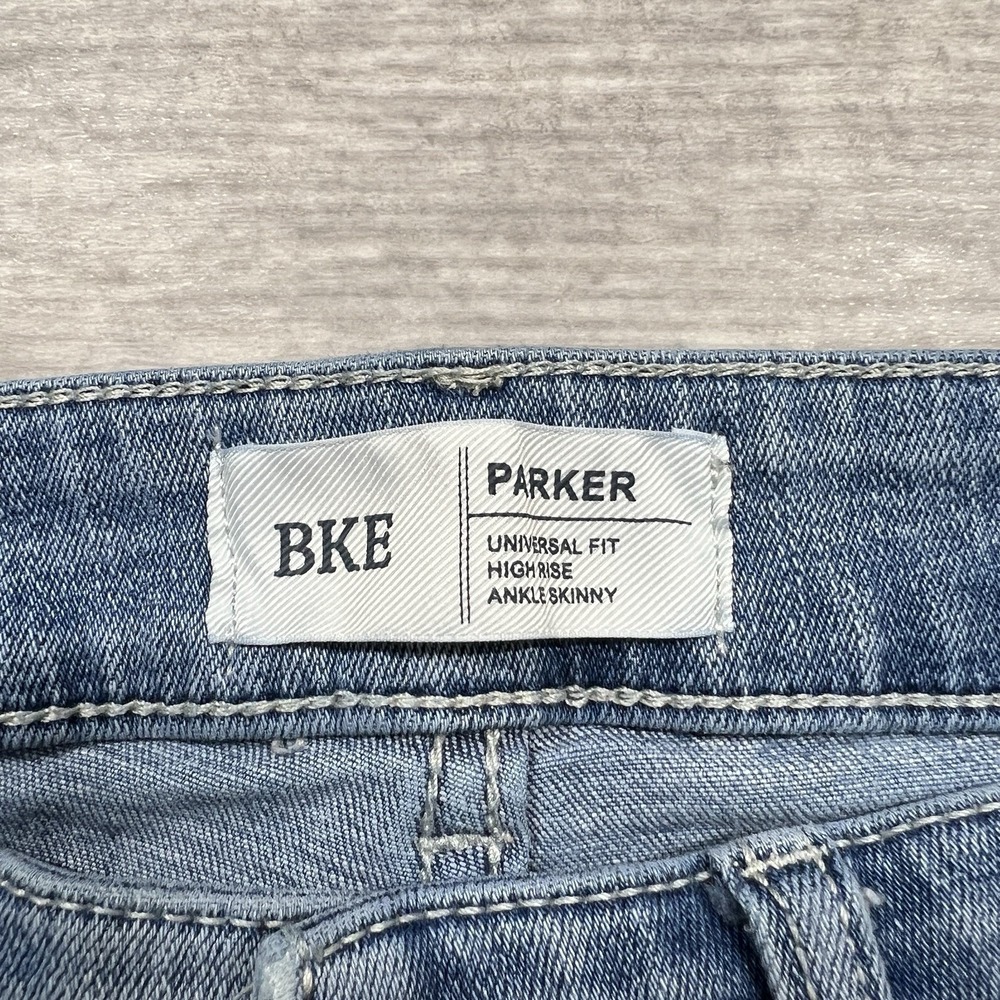 BKE Buckle Parker Universal Fit High Rise Ankle Skinny Women's 26 Distressed‎ - Picture 2 of 8